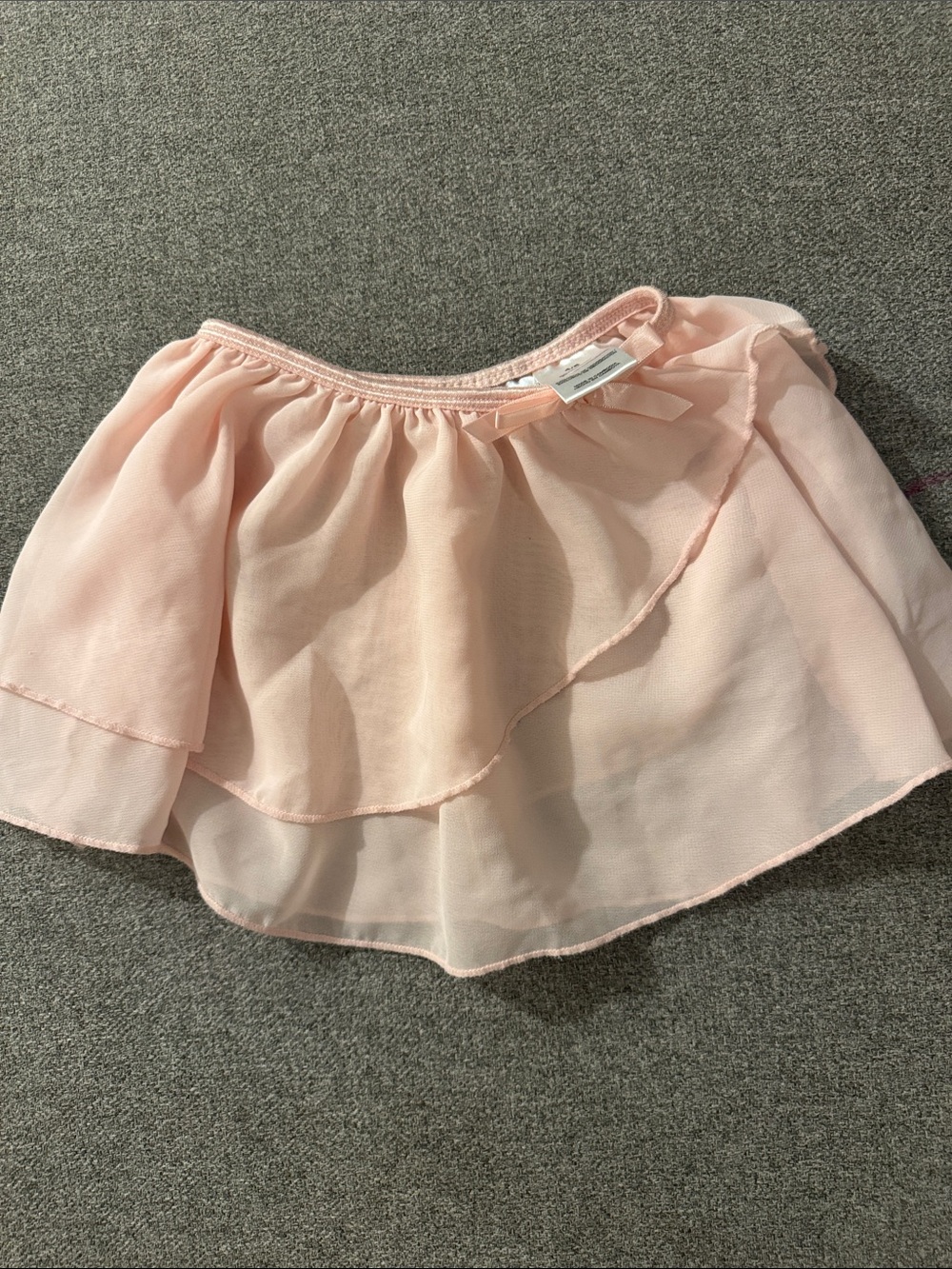 5/$15- Leotard skirt size 4/5